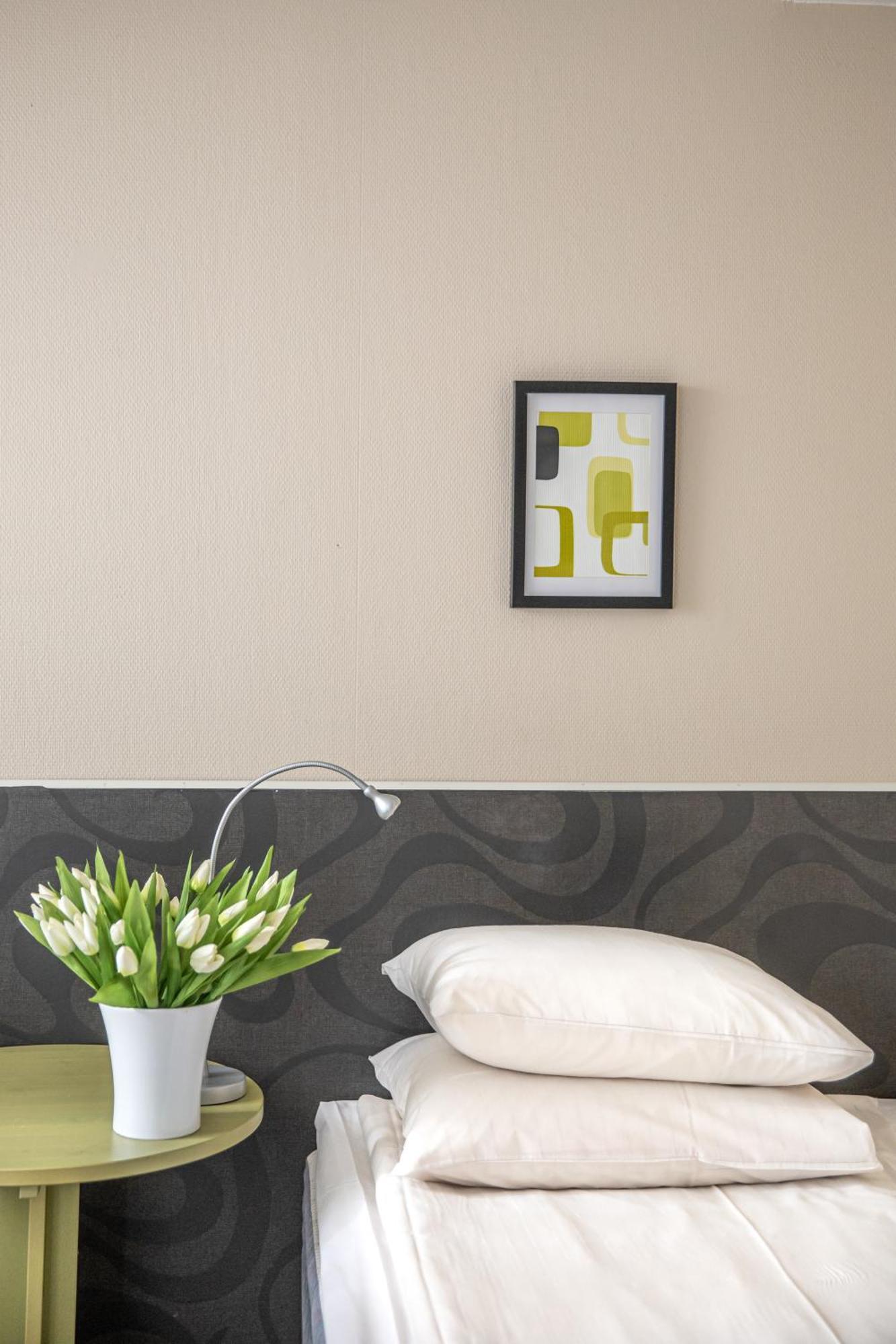 Hotel Kupolen Borlänge Buitenkant foto