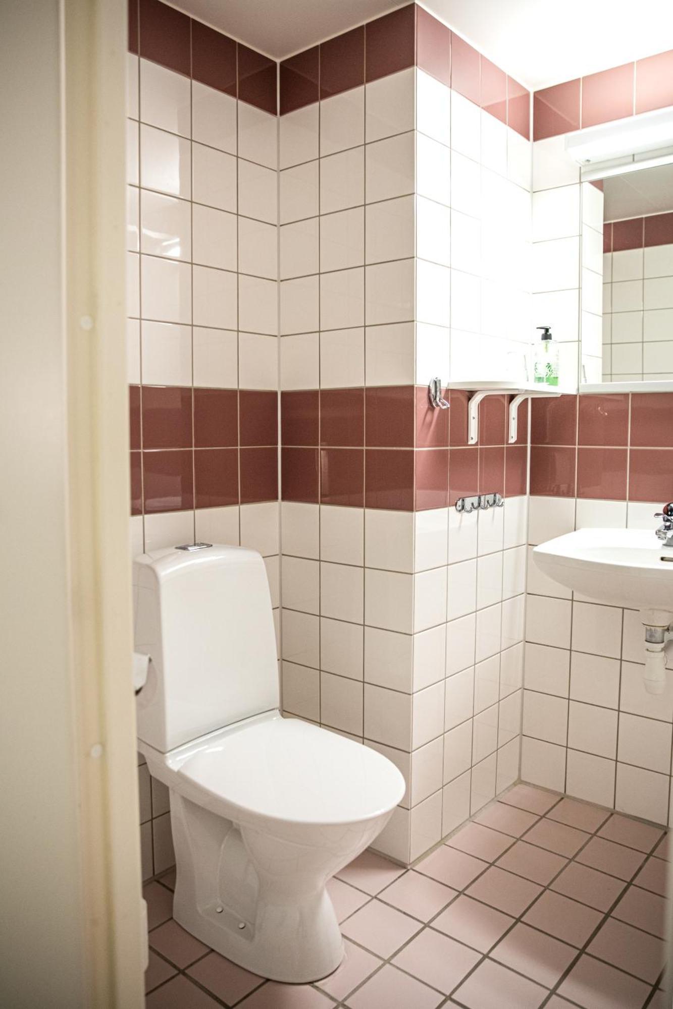 Hotel Kupolen Borlänge Buitenkant foto