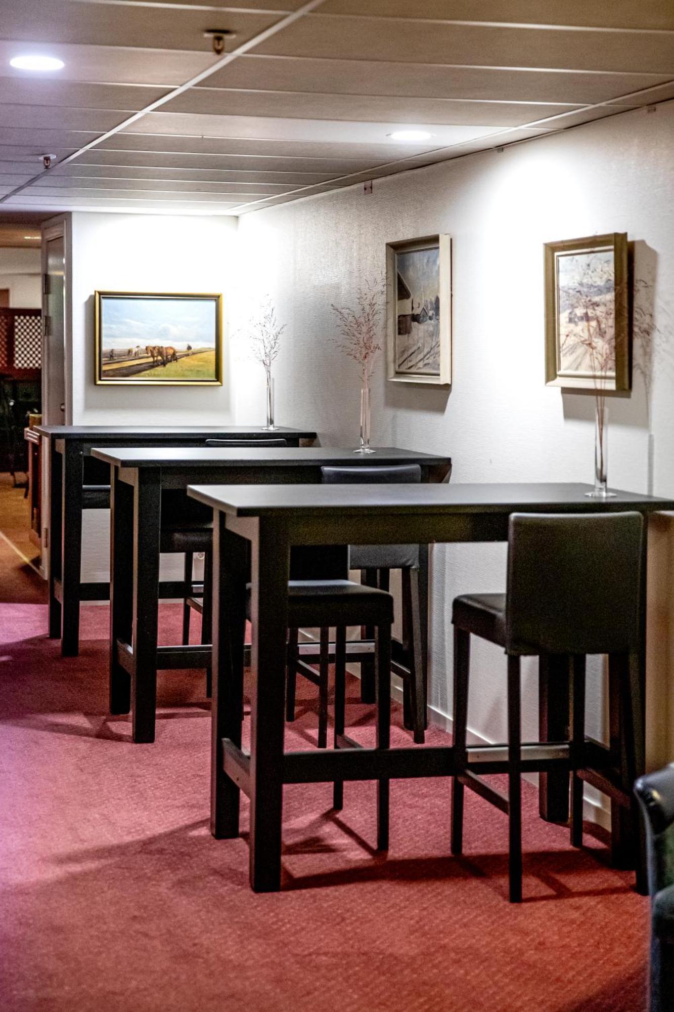 Hotel Kupolen Borlänge Buitenkant foto